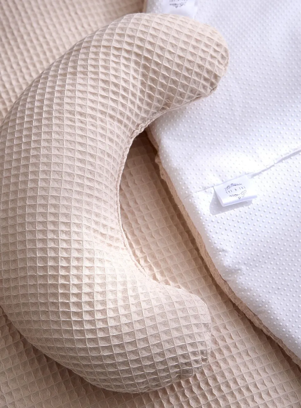 Waffle play mat and cushion duo
