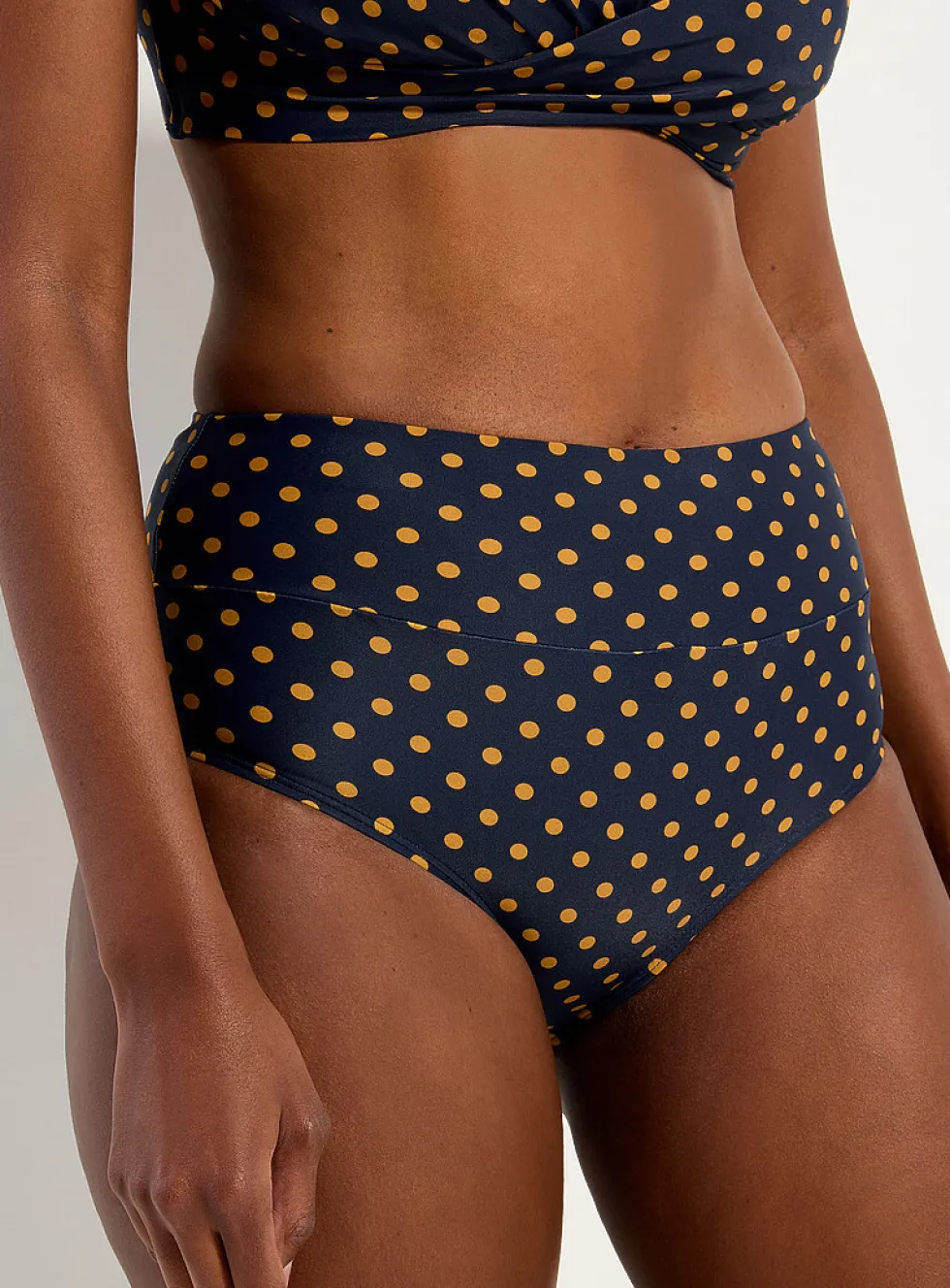 Wide-band high-rise bikini bottom